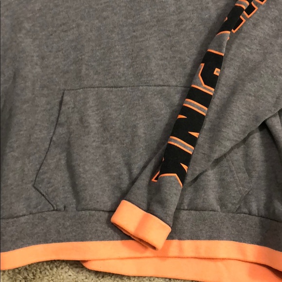 Pink pullover - Picture 3 of 4